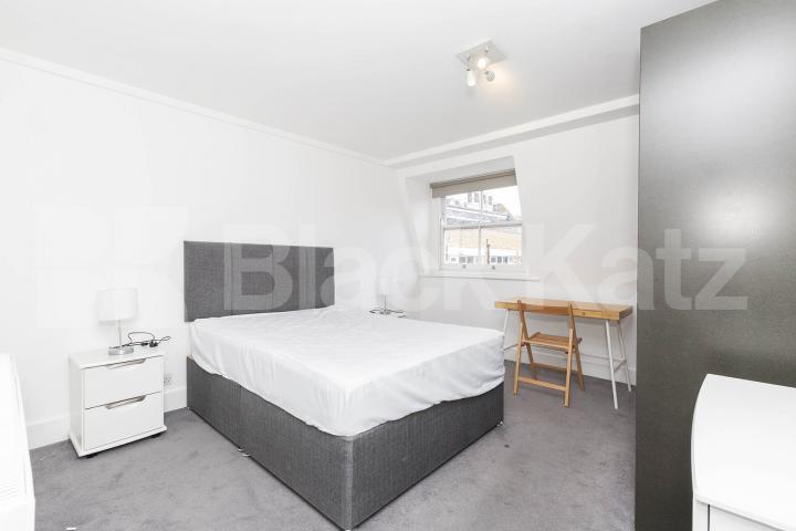 3 bed 2 bath within a warehouse conversion with private south facing terrace Berry Street, Clerkenwell